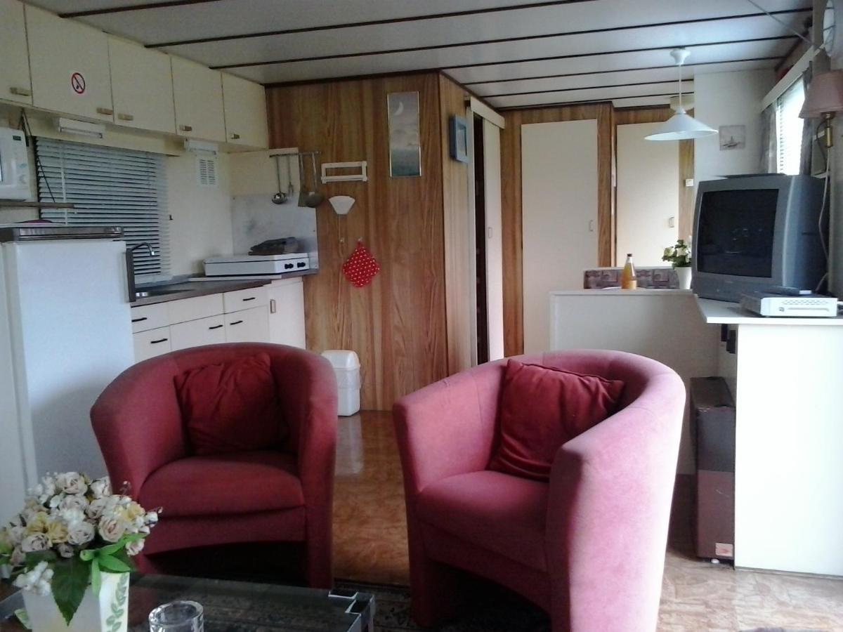 Chalets Op Minicamping Dorpszicht Gapinge 외부 사진