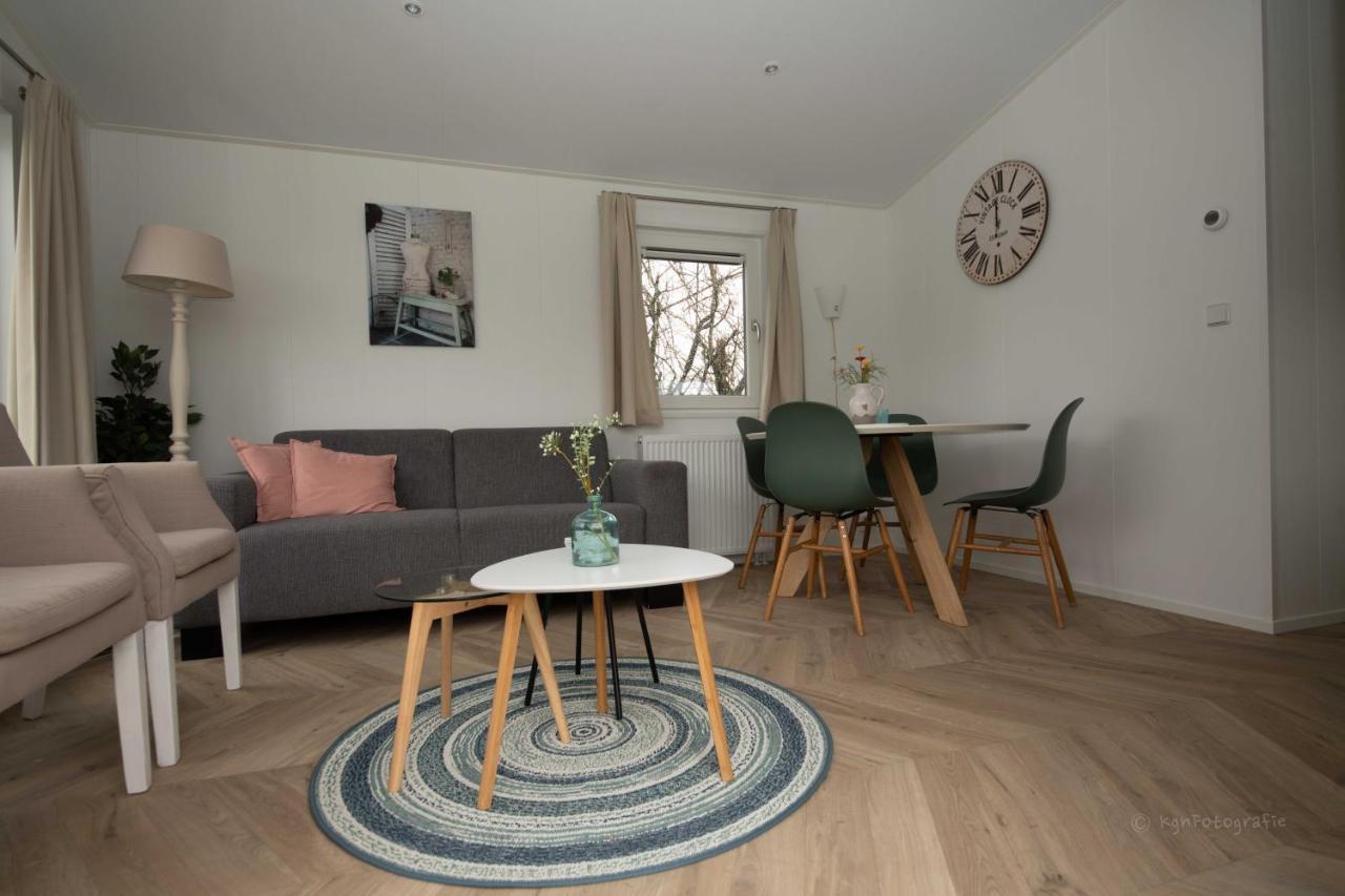 Chalets Op Minicamping Dorpszicht Gapinge 외부 사진