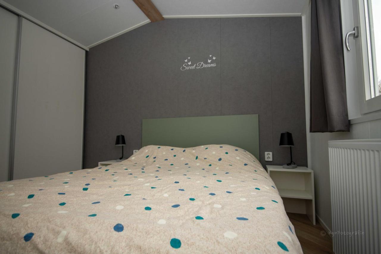 Chalets Op Minicamping Dorpszicht Gapinge 외부 사진